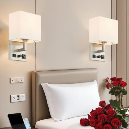 Daan - Wandlamp met USB-poorten en Stopcontact