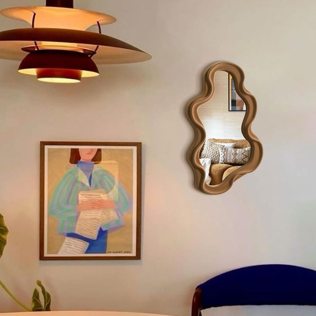Millan - Stijlvolle Asymmetrische Wandspiegel met Golvend Frame